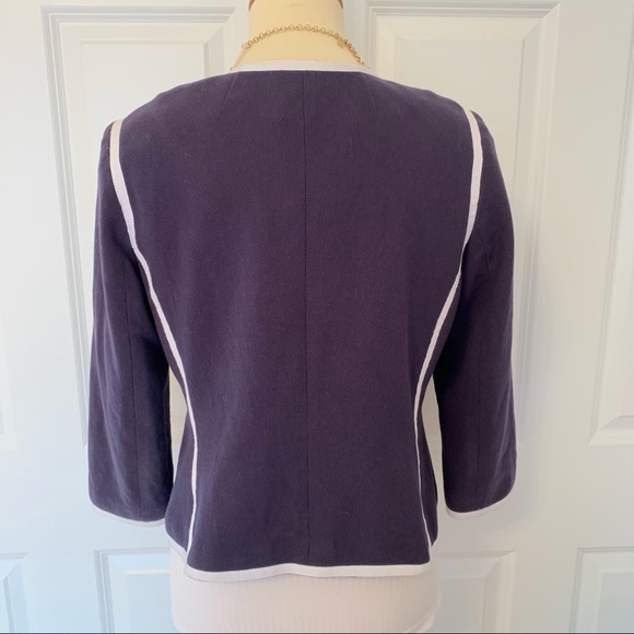 Crown & Ivy Navy Blue Zip Front Jacket with White Piping - Picture 3 of 5